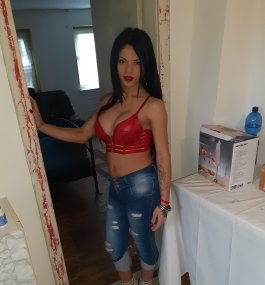 bellalaura