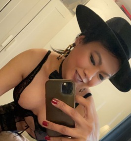 Roxy_Autumn